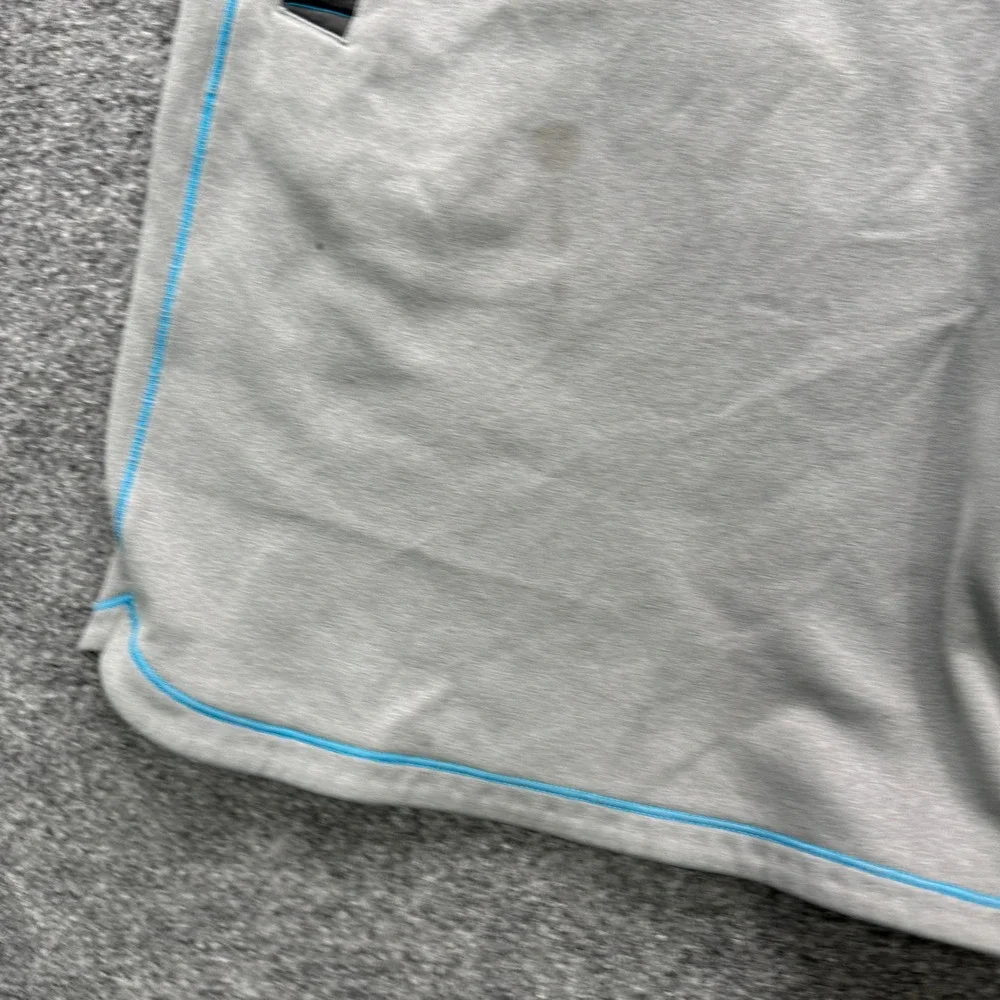 The North Face Shorts Mens XXL Gray Blue Fleece‎ Lined Zipper Pockets Athletic
